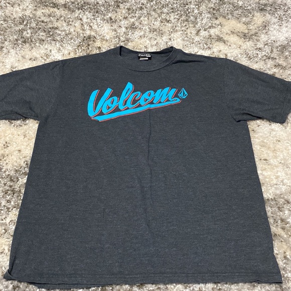 Volcom Tee Shirt. Size Large. - Picture 5 of 11